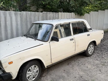Авто ВАЗ 2105 1989 № 8914257