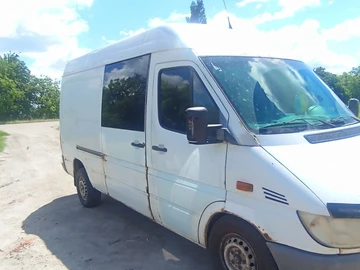Авто Mercedes Mb 2000 № 8914271