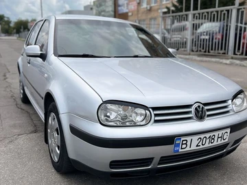 Авто Volkswagen Golf 2000 № 8914298