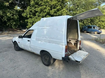 Авто ЗАЗ 1105 2002 № 8914308