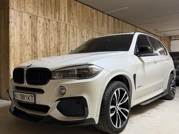 Авто BMW X5 2015 № 8914310