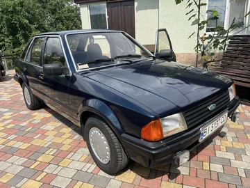 Авто Ford Escort 1980 № 8914332