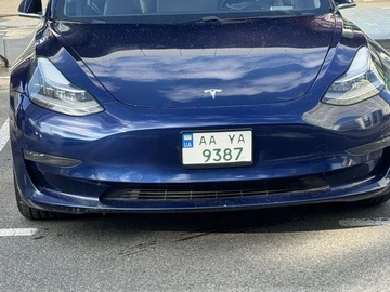 Авто Tesla Model 3 2018 № 8914356