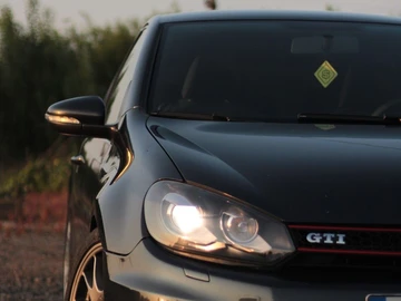 Авто Volkswagen Golf 2011 № 8914395