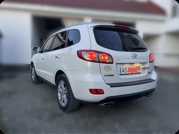 Авто Hyundai Santa Fe 2011 № 8914546