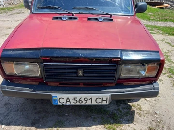 Авто ВАЗ 2107 1987 № 8914550