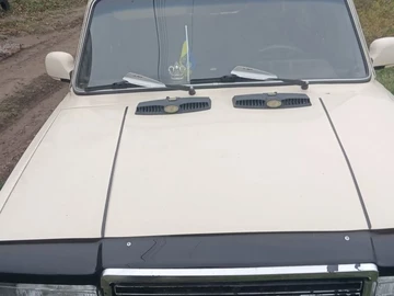 Авто ВАЗ 2107 1987 № 8914732