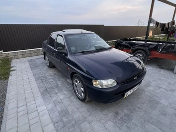 Авто Ford Escort 1996 № 8914718