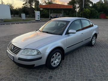 Авто Volkswagen Passat Sedan 2002 № 8914751