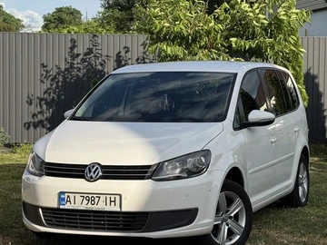 Авто Volkswagen Touran 2012 № 8914778