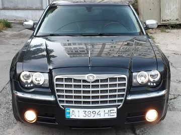 Авто Chrysler 300C 2006 № 8914899