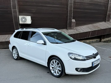Авто Volkswagen Golf 2010 № 8914966