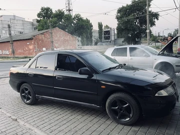 Авто Mitsubishi Carisma 1998 № 8915011