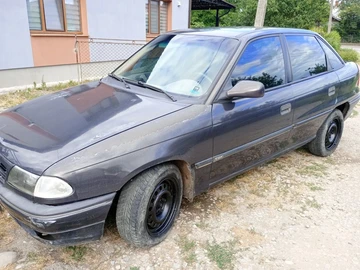 Авто Opel Astra 1995 № 8915036