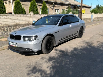 Авто BMW 7 Серия 2004 № 8915078
