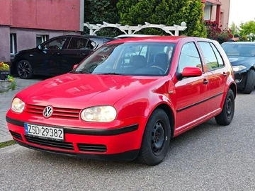 Авто Volkswagen Golf 1998 № 8915206