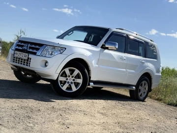 Авто Mitsubishi Pajero 2011 № 8915221