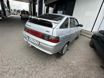 Авто ВАЗ 2112 2005 № 8915276