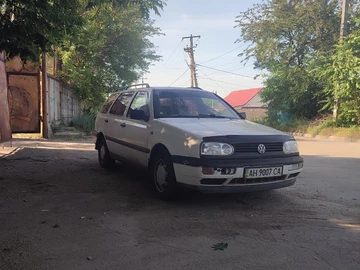 Авто Volkswagen Golf 1996 № 8915346