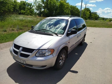 Авто Dodge Grand Caravan 2001 № 8915442