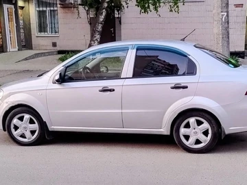 Авто Chevrolet Aveo 2008 № 8915534