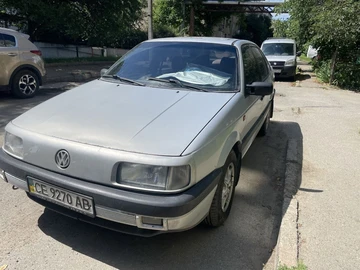 Авто Volkswagen Passat Sedan 1991 № 8915579