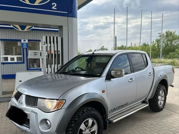 Авто Mitsubishi L 200 2007 № 8915584