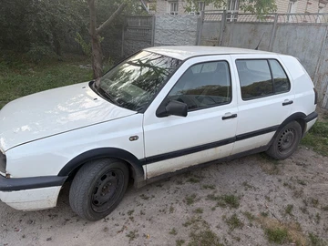 Авто Volkswagen Golf 1995 № 8915649