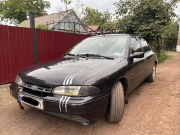 Авто Ford Mondeo 1995 № 8915711
