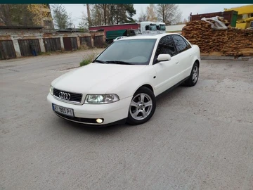 Авто Audi A4 1999 № 8915817