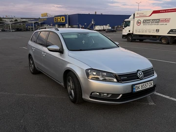 Авто Volkswagen Passat Variant 2012 № 8915920