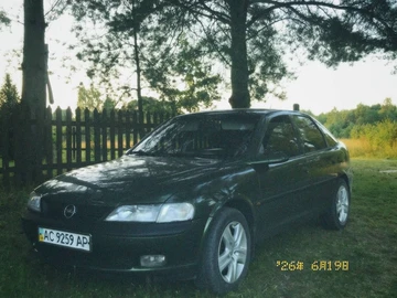 Авто Opel Vectra 1997 № 8915963