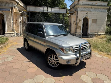 Авто Mitsubishi Pajero 2002 № 8915986