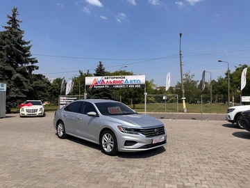 Авто Volkswagen Passat Sedan 2020 № 8916004