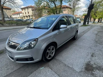Авто Opel Zafira 2011 № 8916008