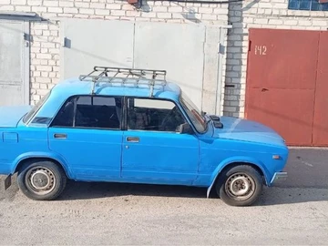 Авто ВАЗ 2107 2000 № 8916021
