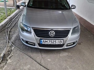 Авто Volkswagen Passat Variant 2010 № 8916191