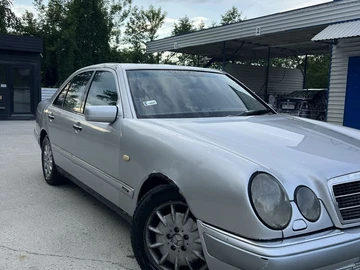Авто Mercedes E Серия 1998 № 8916260