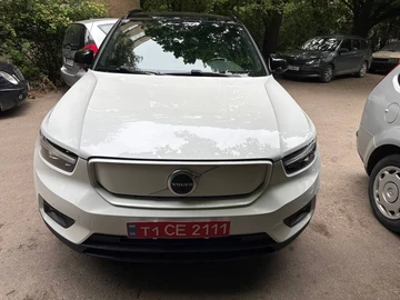 Авто Volvo 240 2021 № 8916269