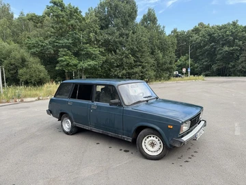 Авто ВАЗ 2104 2000 № 8916390