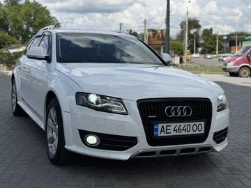 Авто Audi A4 2010 № 8916557