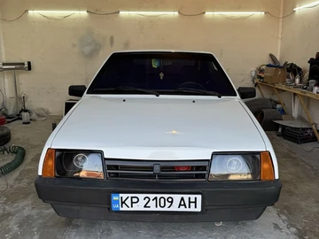 Авто ВАЗ 2109 1993 № 8916559