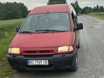 Авто Citroen Jumpy 2000 № 8916583