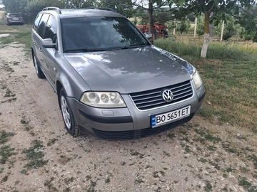 Авто Volkswagen Passat Hatchback 2002 № 8916586