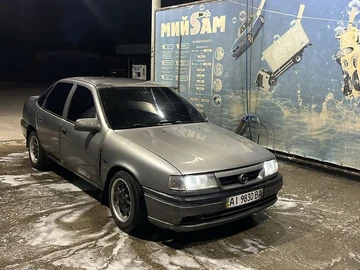 Авто Opel Vectra 1993 № 8916817