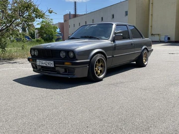 Авто BMW 3 Серия 1984 № 8916912
