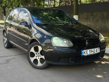 Авто Volkswagen Golf 2004 № 8917049