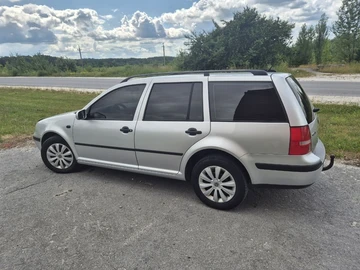 Авто Volkswagen Golf 2003 № 8917054