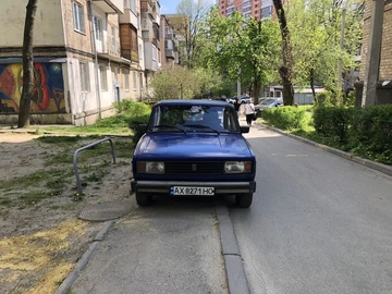Авто ВАЗ 21053 1990 № 8917157