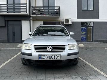 Авто Volkswagen Passat Sedan 2004 № 8917205